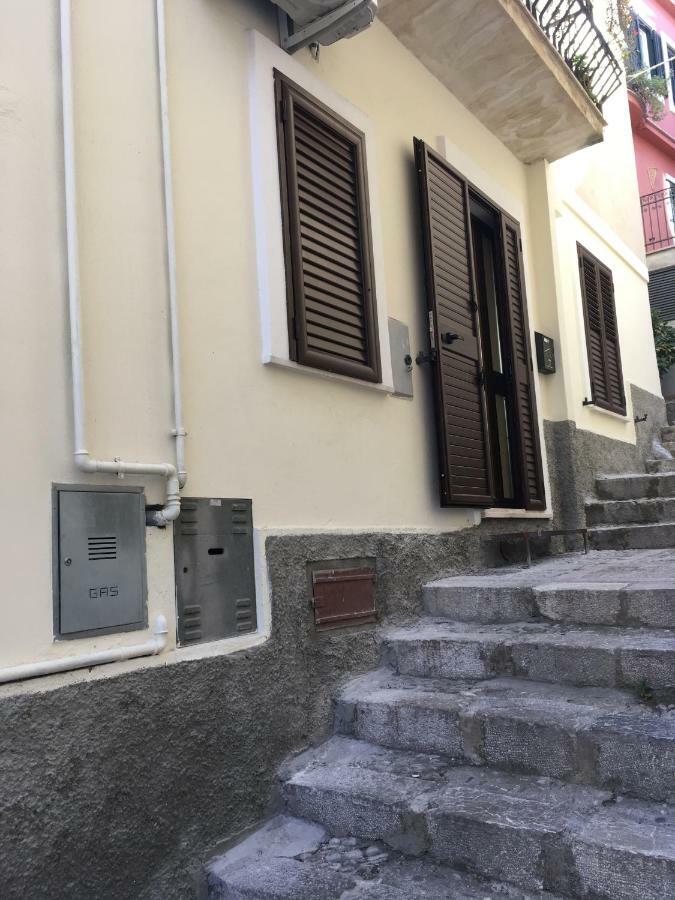Quirino'S House Apartment Taormina Exterior photo